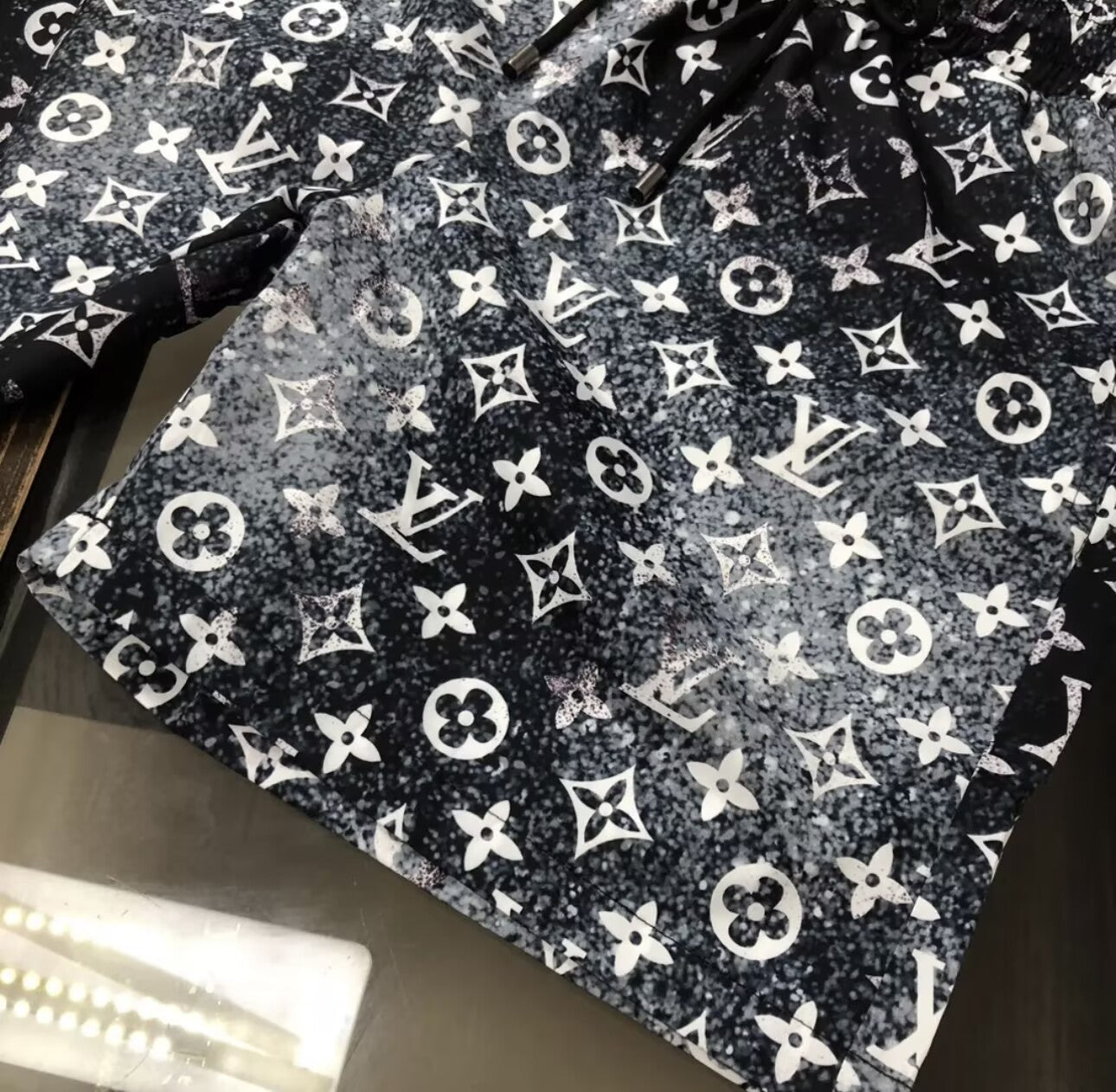SHORTS LV