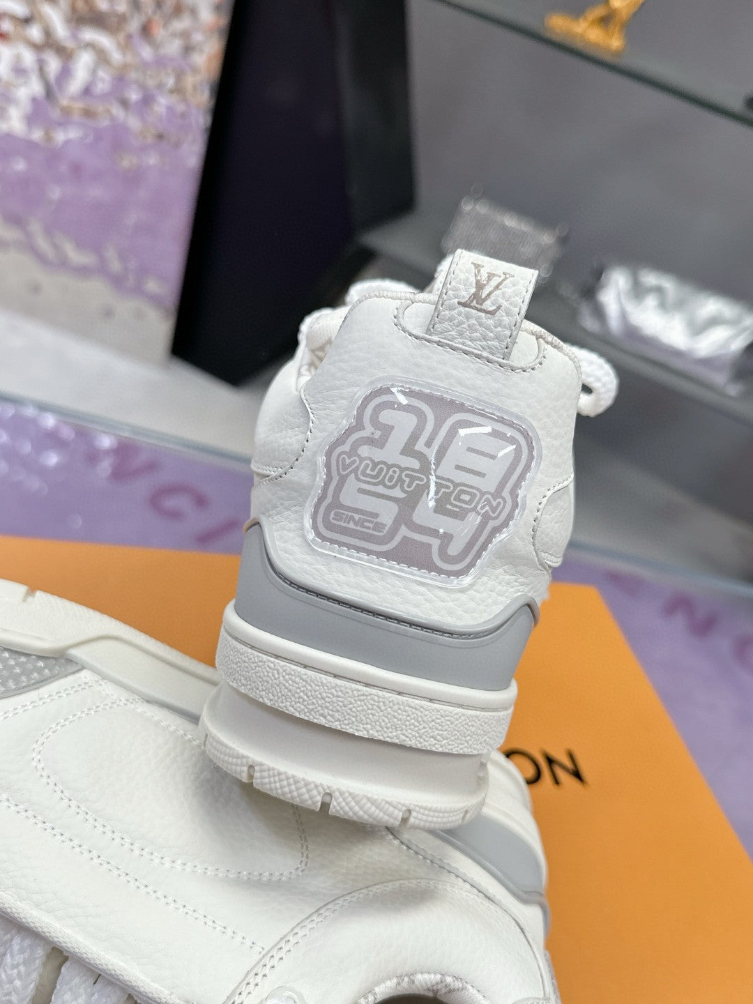 Louis Vuitton Trainer - STORM OFFICIAL STORE