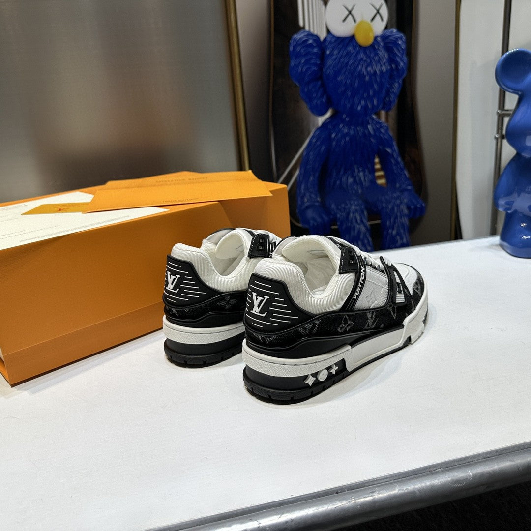 Louis Vuitton Trainer - STORM OFFICIAL STORE