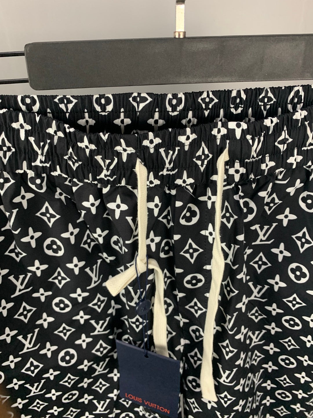 Pantaloncino Louis Vuitton - STORM OFFICIAL STORE