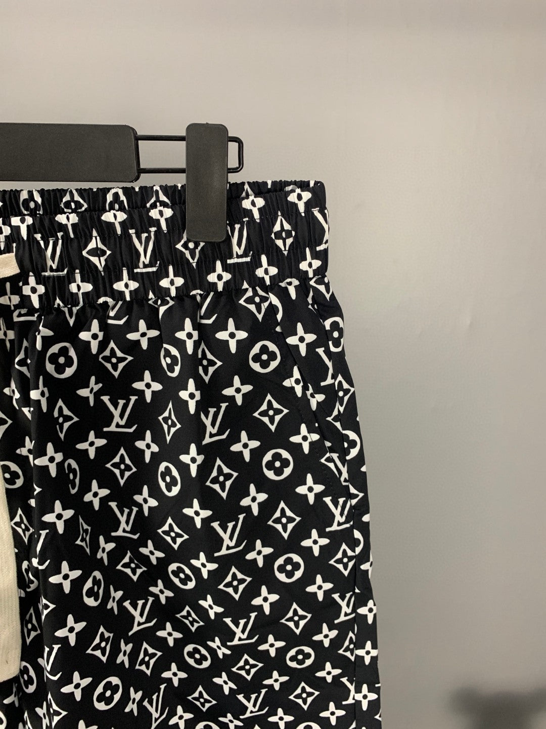 Pantaloncino Louis Vuitton - STORM OFFICIAL STORE