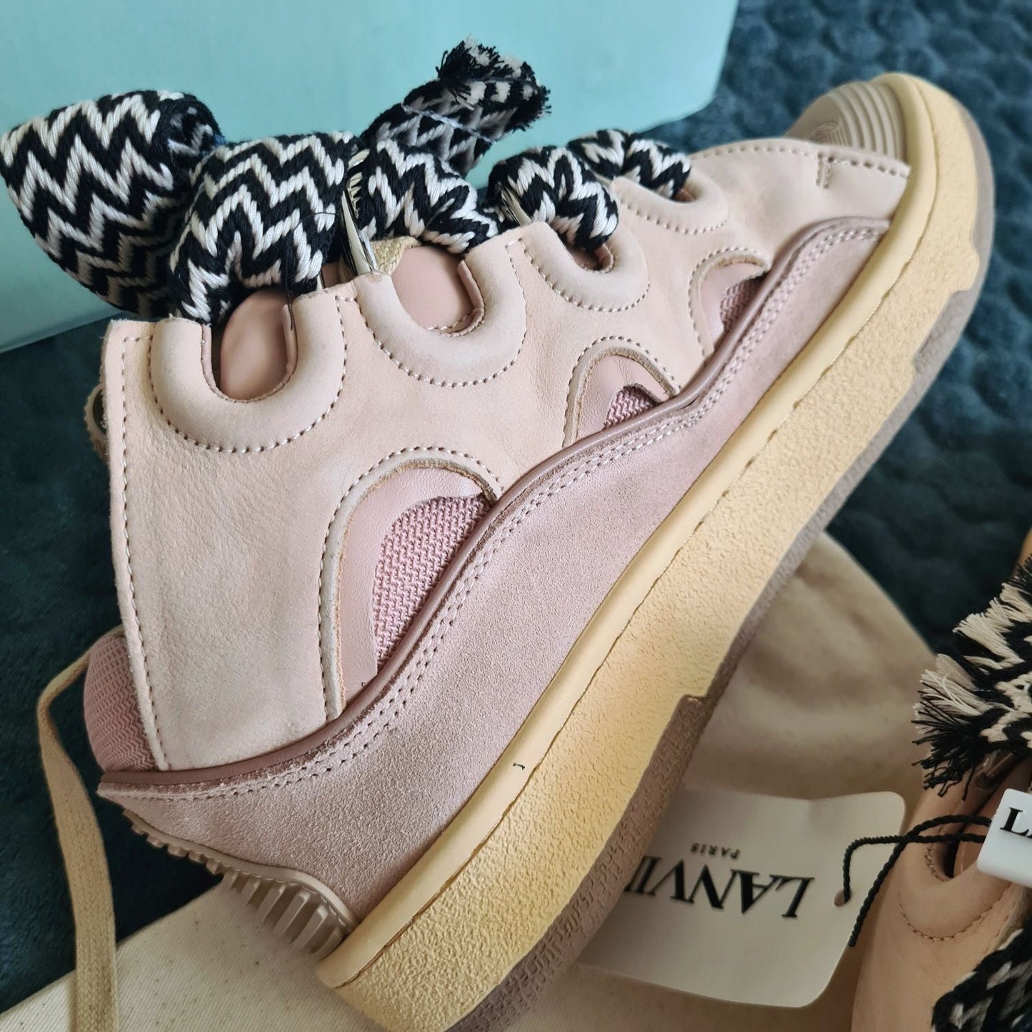 Lanvin Curb