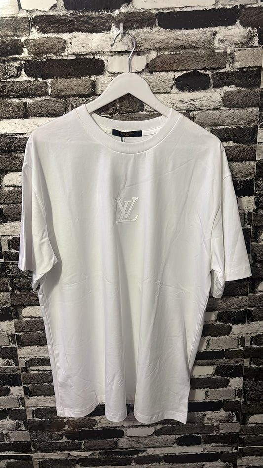 T-shirt LV - STORM OFFICIAL STORE