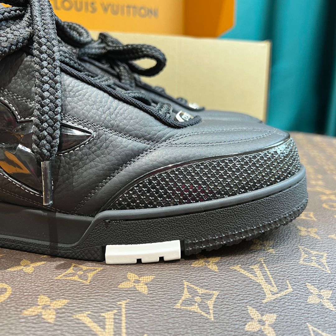 Sneakers LV - STORM OFFICIAL STORE