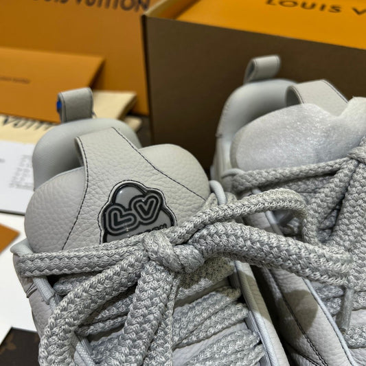 Sneakers LV - STORM OFFICIAL STORE