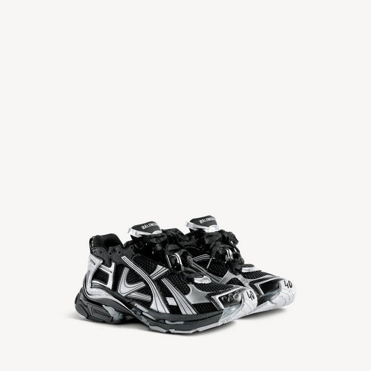 Men's Runner Sneaker in Black/silver | Balenciaga United States EN - Image 2
