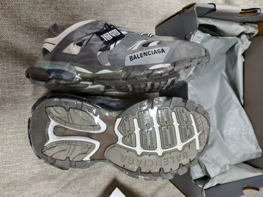 Inventory clearance! Balenciaga