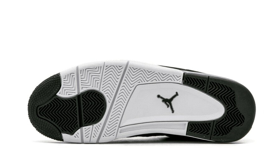 Air Jordan 4 “Royalty”