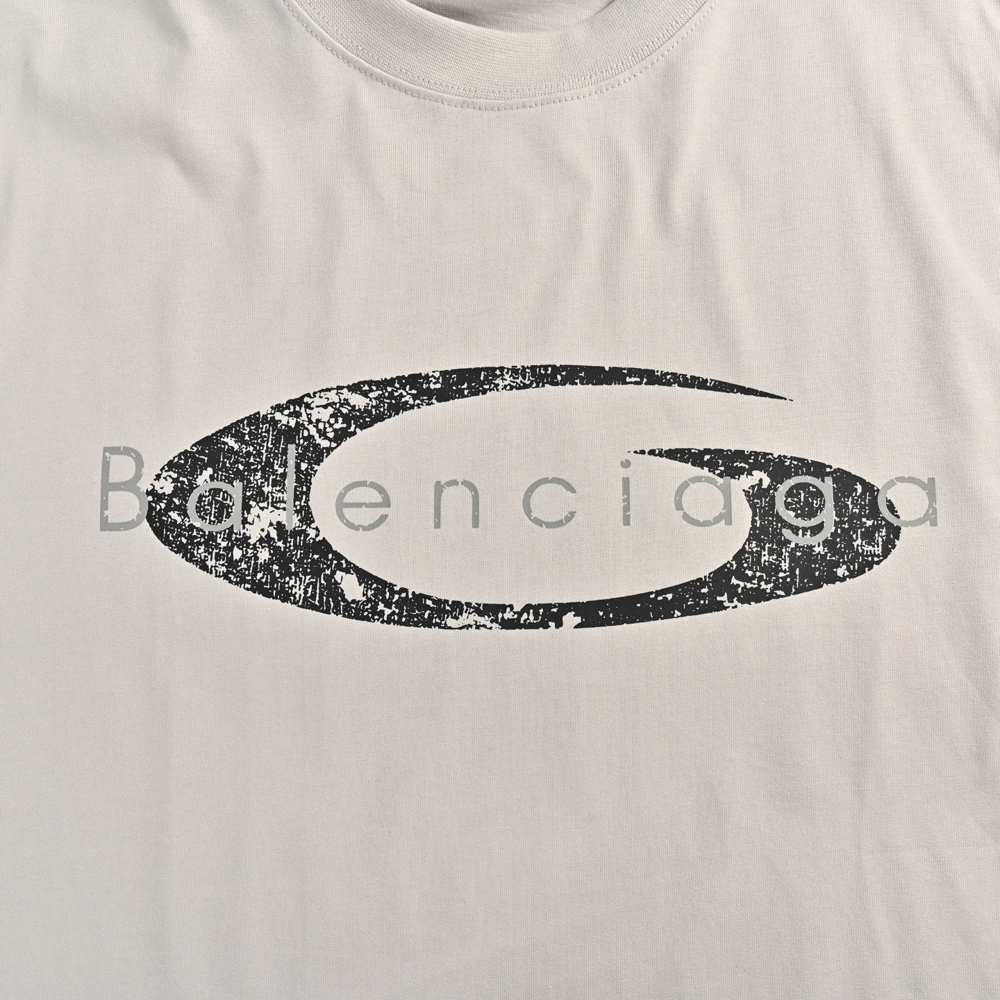 Maglia Balenciaga - STORM OFFICIAL STORE