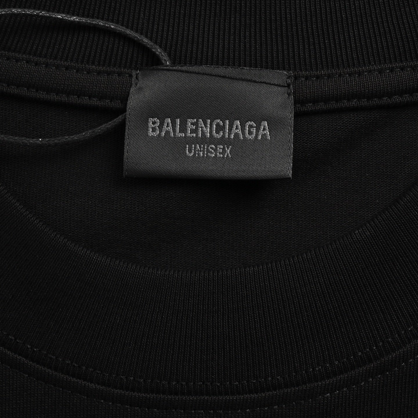 Maglia Balenciaga - STORM OFFICIAL STORE