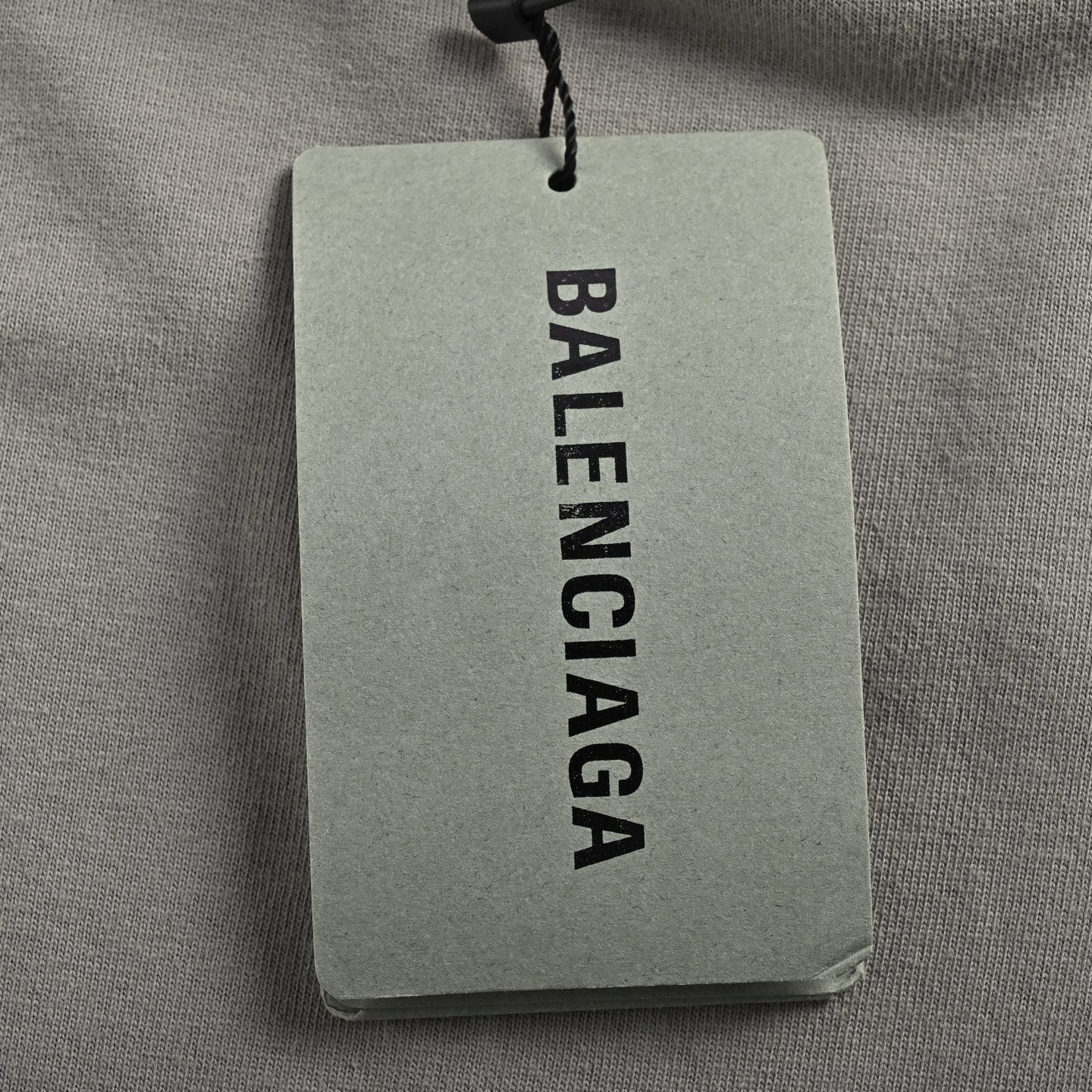 Maglia Balenciaga - STORM OFFICIAL STORE