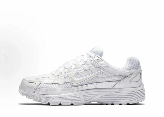 Nike Scarpe