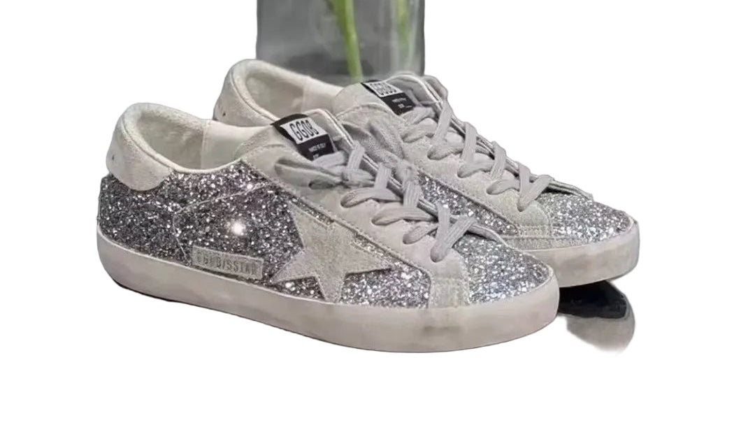 GOLDEN GOOSE