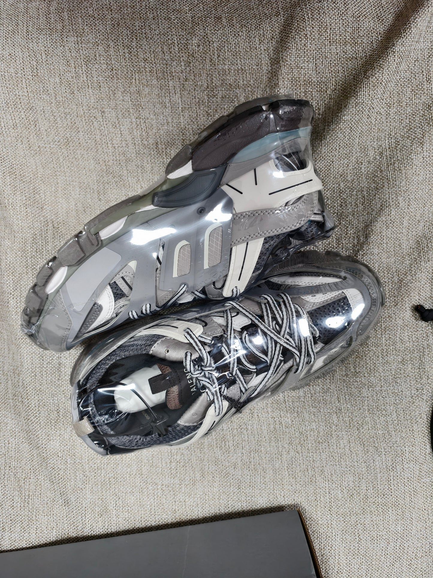 Inventory clearance! Balenciaga