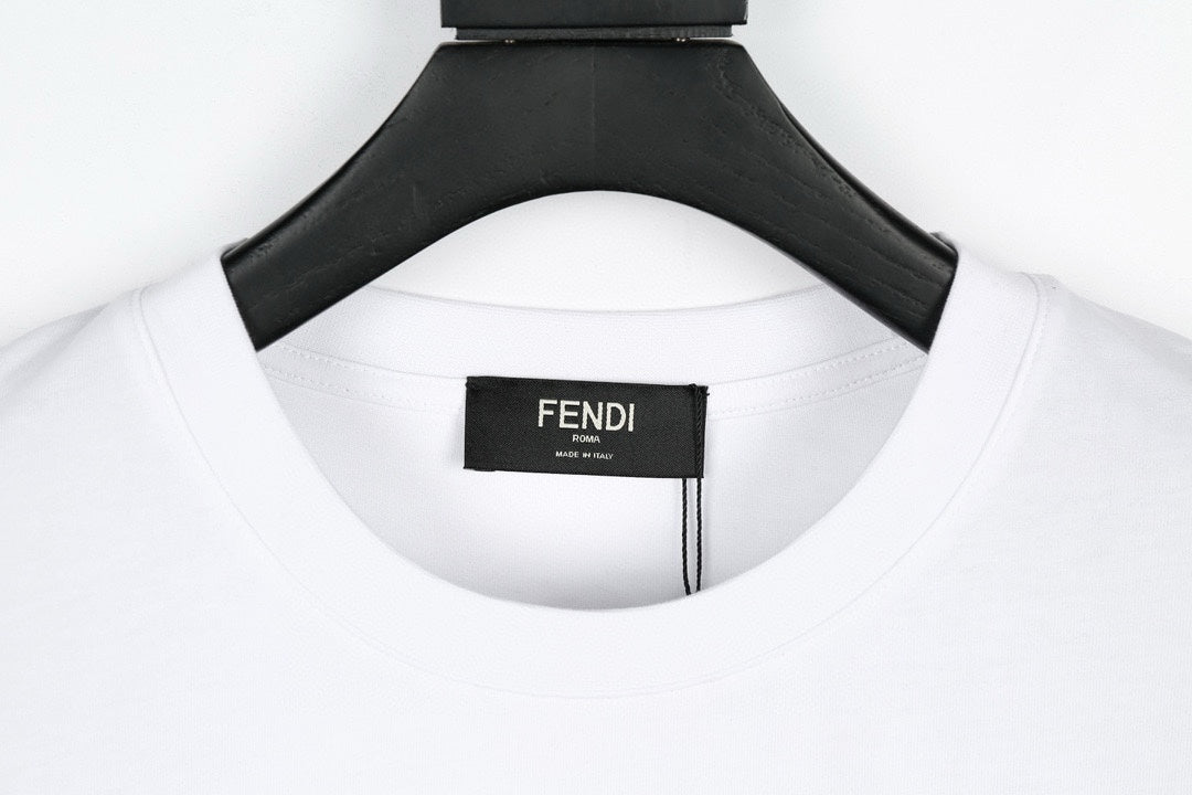Fendi t-shirt - Image 4