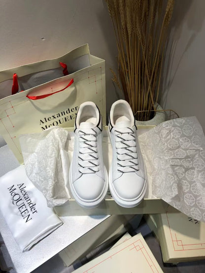 Alexander McQueen - STORM OFFICIAL STORE
