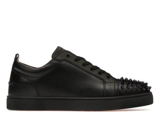 LOUBOUTIN