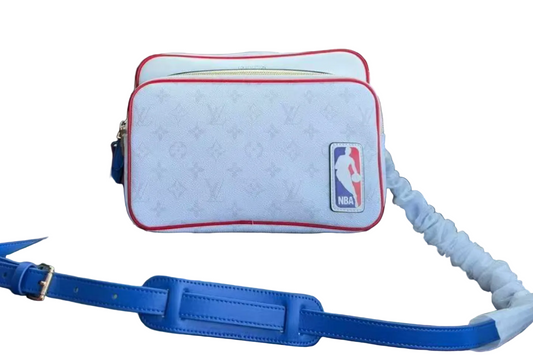 Borsello LOUIS VUITTON