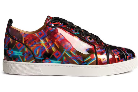 LOUBOUTIN