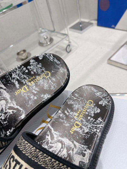 Ciabatte Dior - STORM OFFICIAL STORE