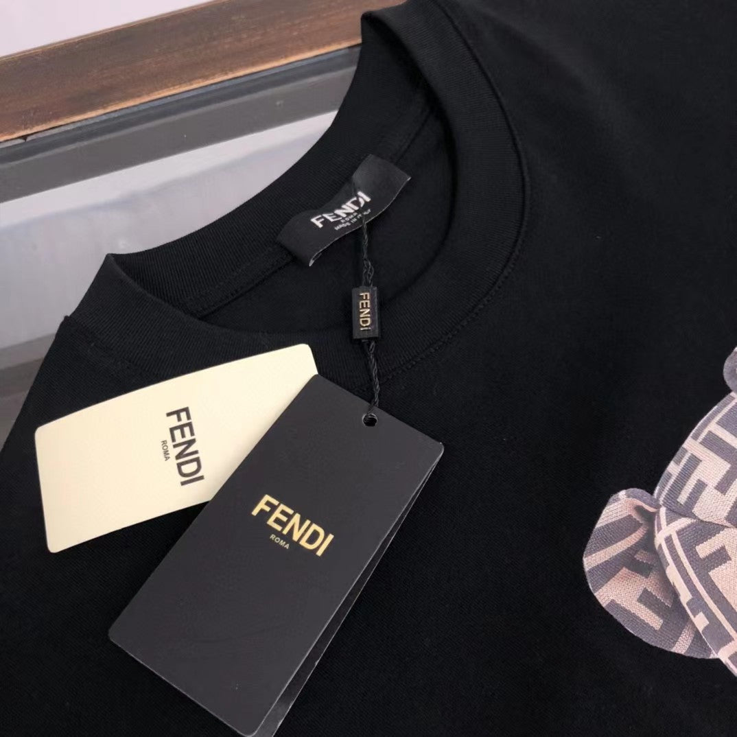 Fendi t-shirt - Image 4