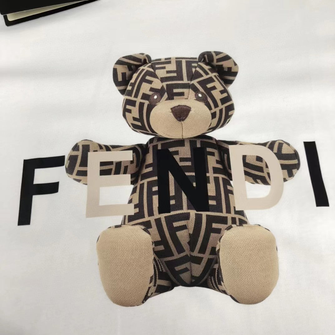 Fendi t-shirt - Image 4