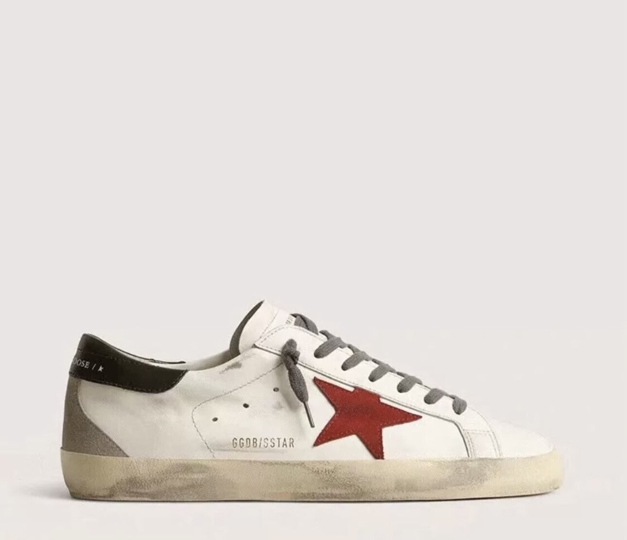 GOLDEN GOOSE