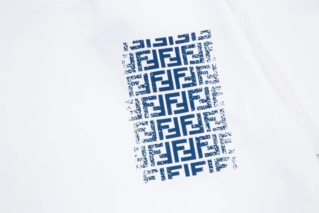Fendi t-shirt - Image 3