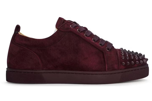 LOUBOUTIN