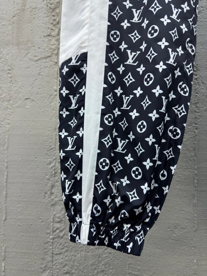 Completo LV
