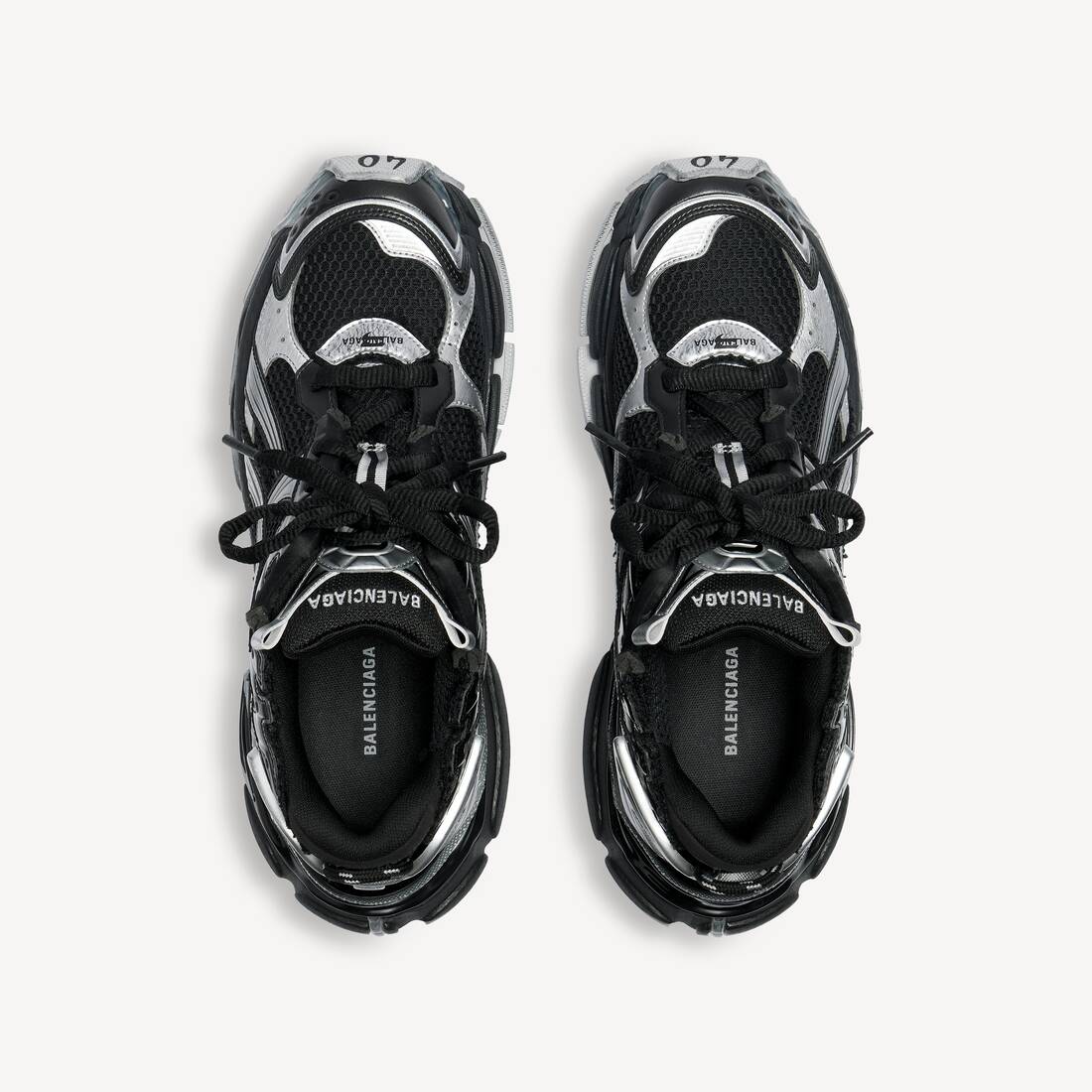 Men's Runner Sneaker in Black/silver | Balenciaga United States EN - Image 6