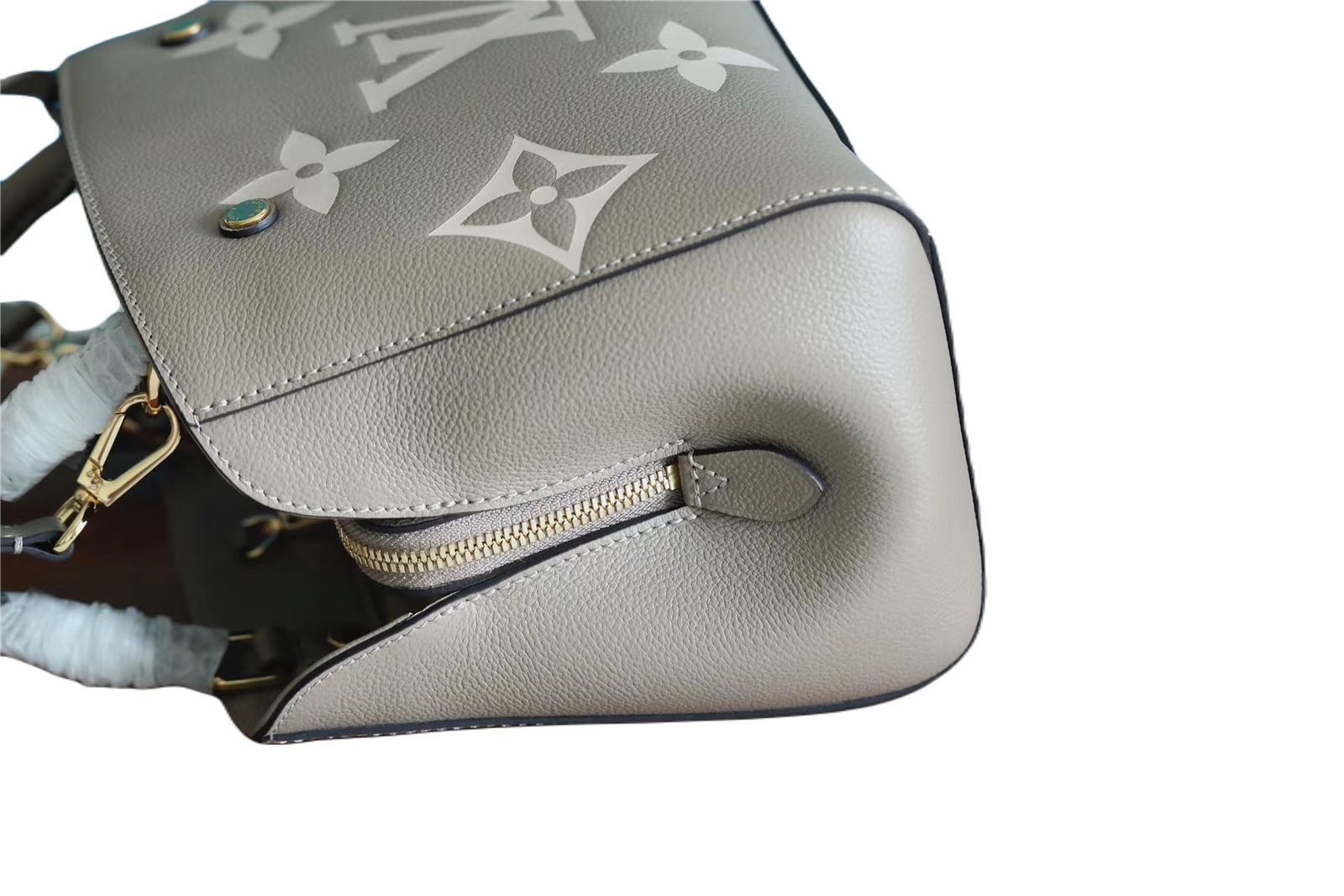 MONTAIGNE(29 CM) - immagine 3