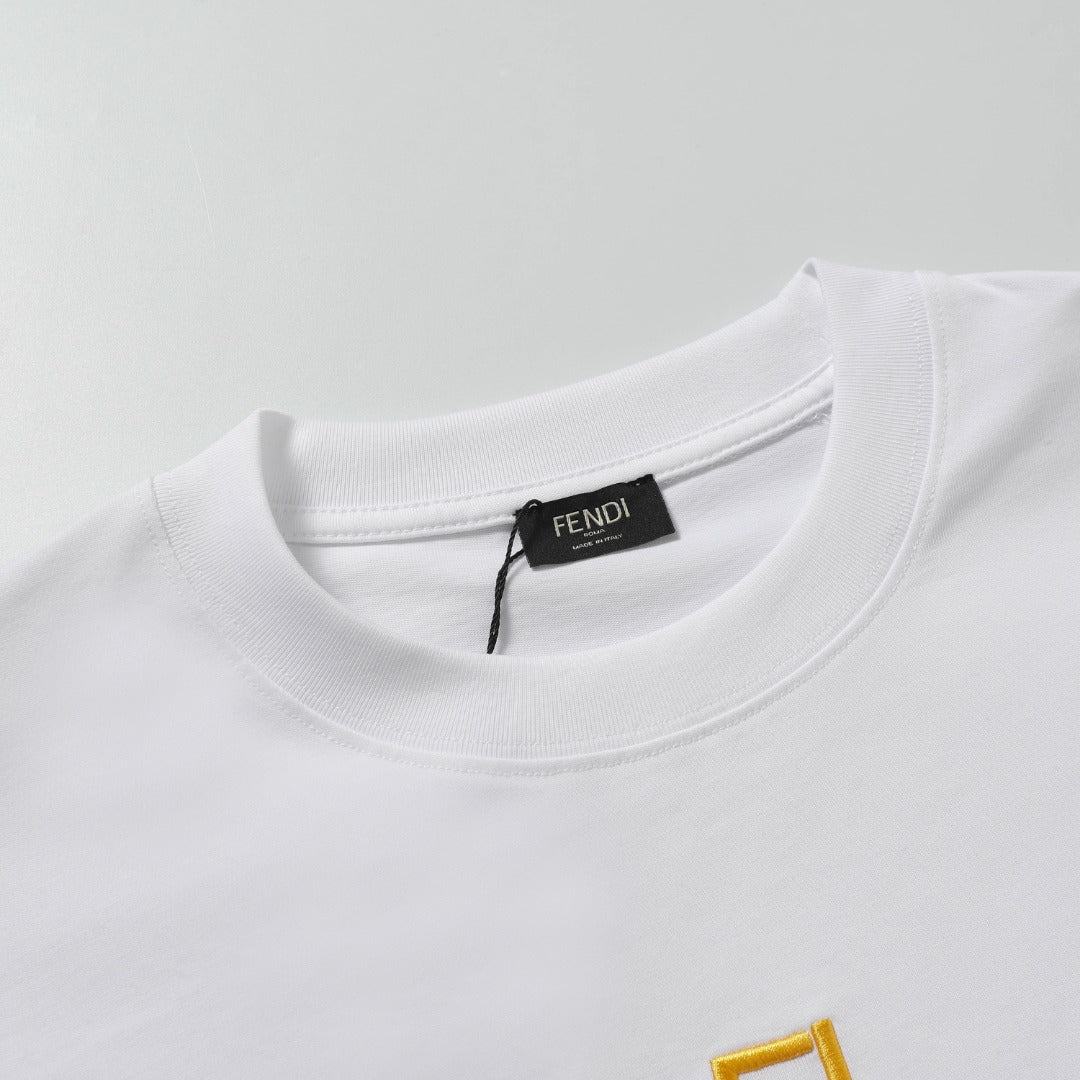 Fendi t-shirt - Image 4