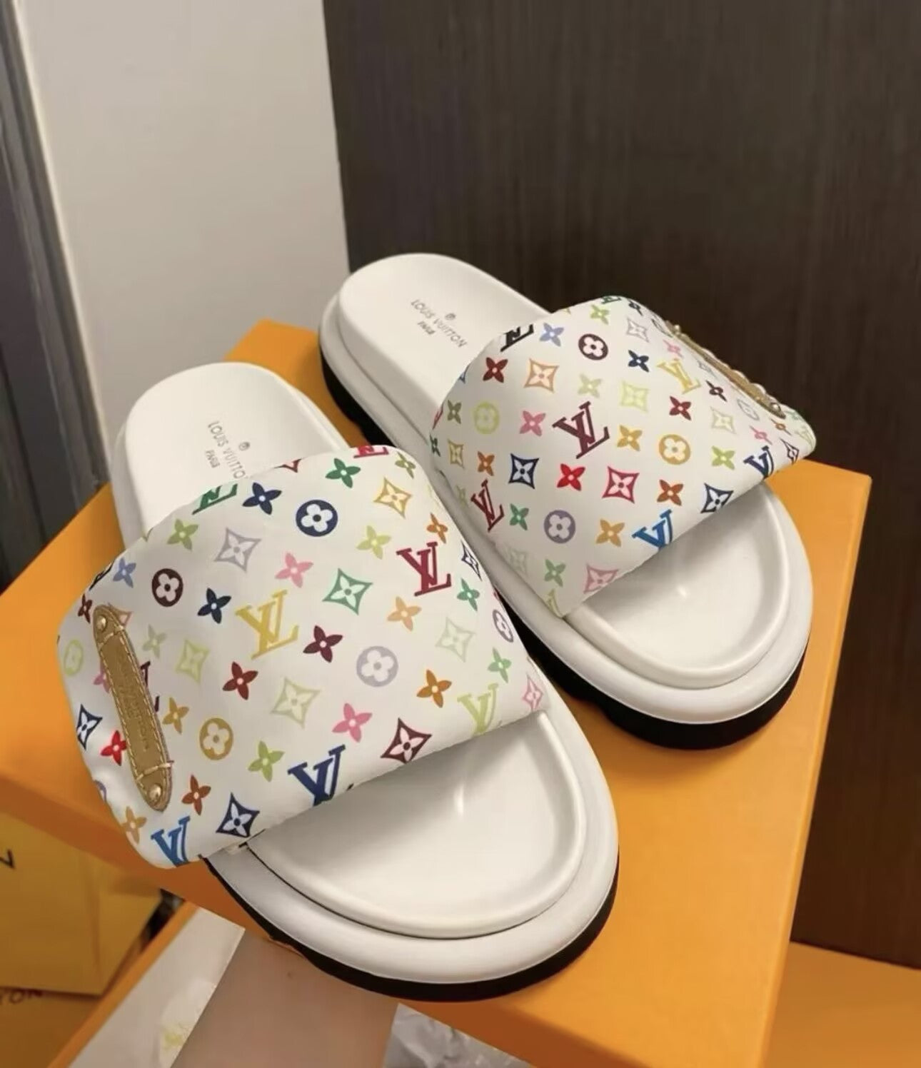 Ciabatte LOUIS VUITTON