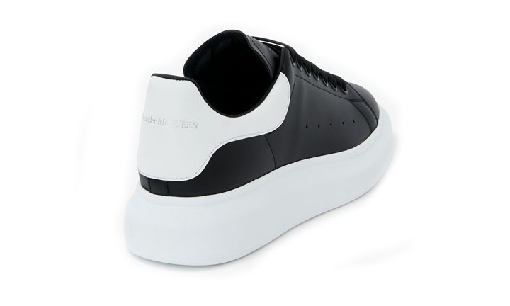 Alexander Mcqeen Oversized  White Black