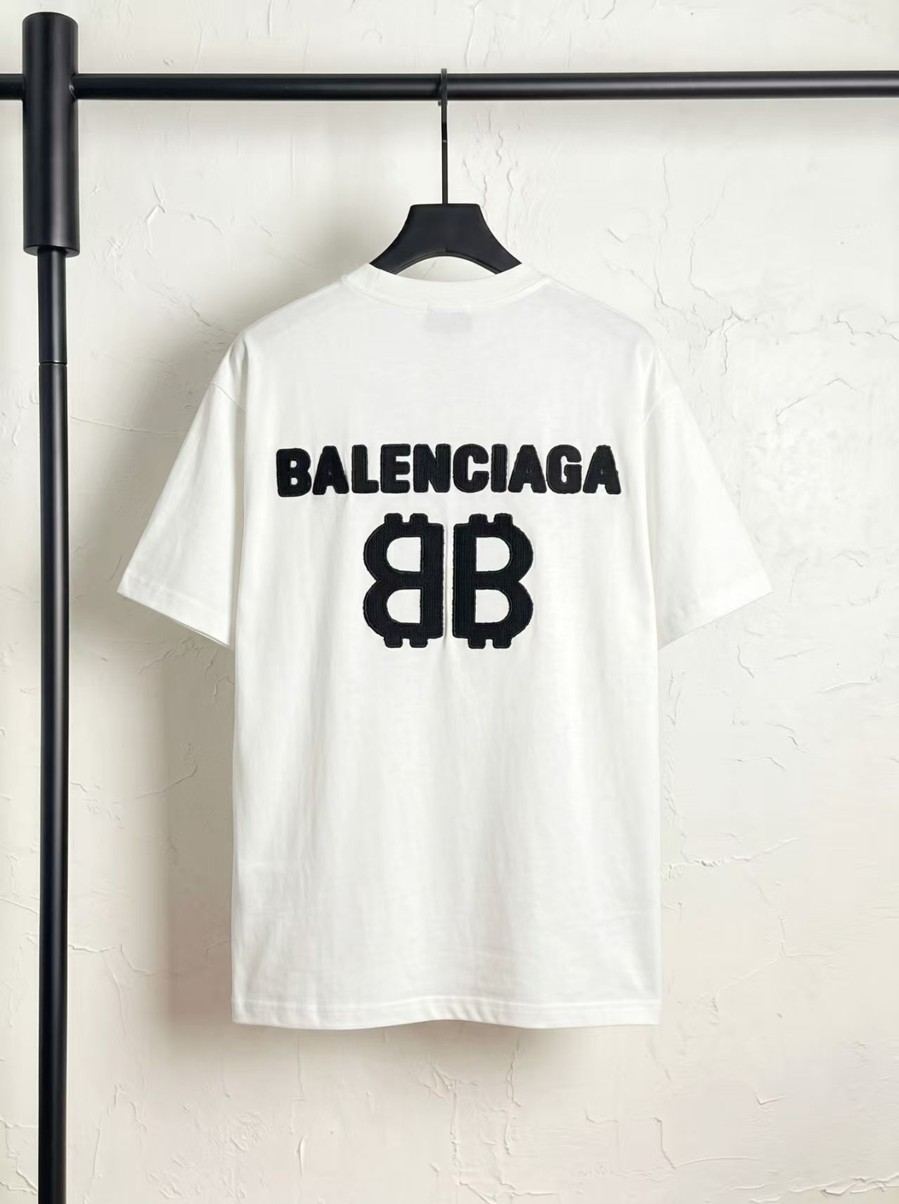 T-SHIRT BALENCIAGA