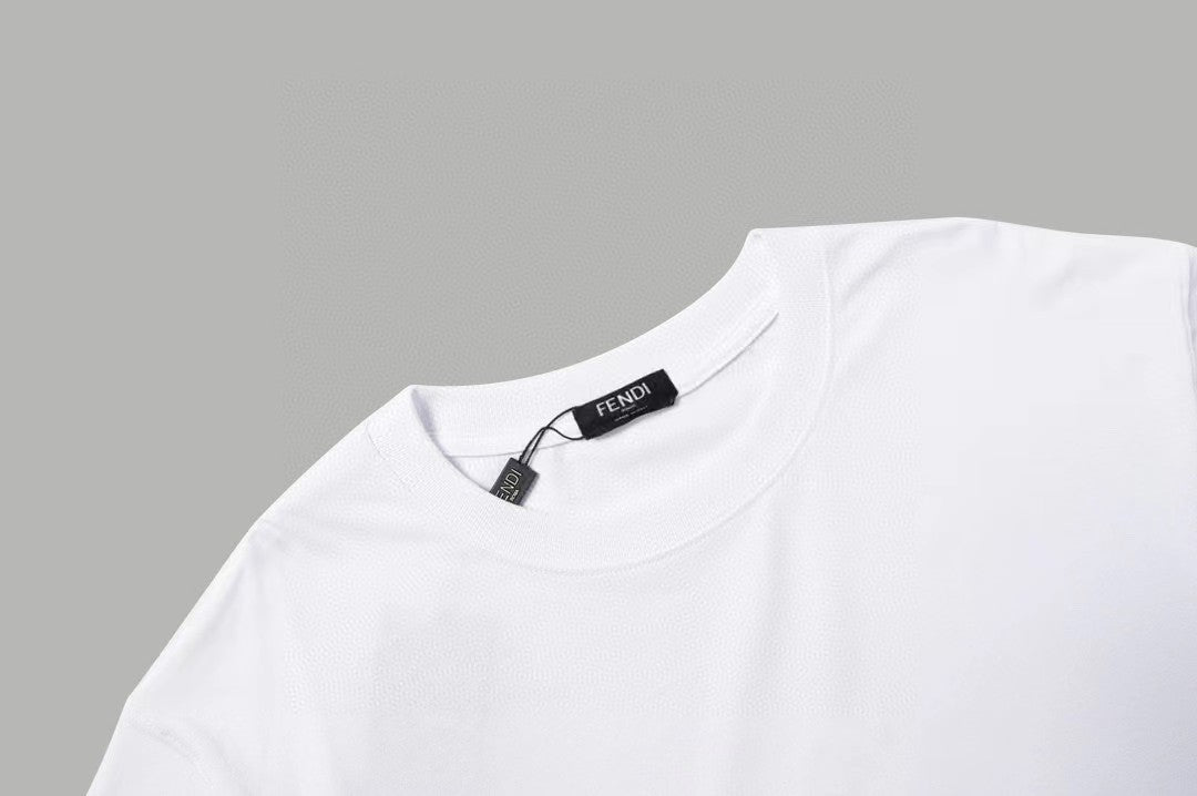 Fendi t-shirt - Image 4
